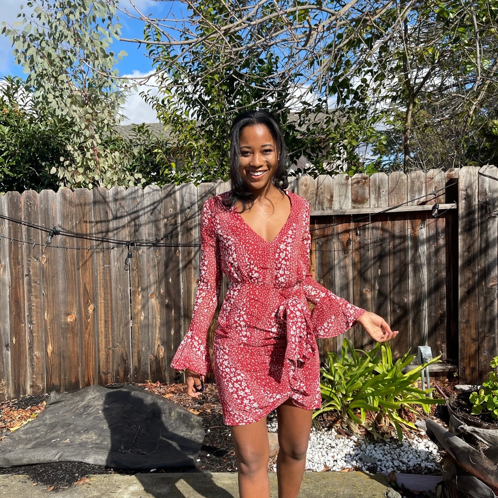 Gorgeous Red and White floral dress